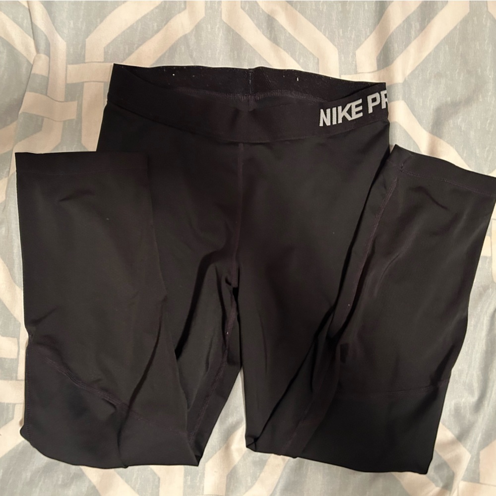 Nike Pro Capris Dark Leggings